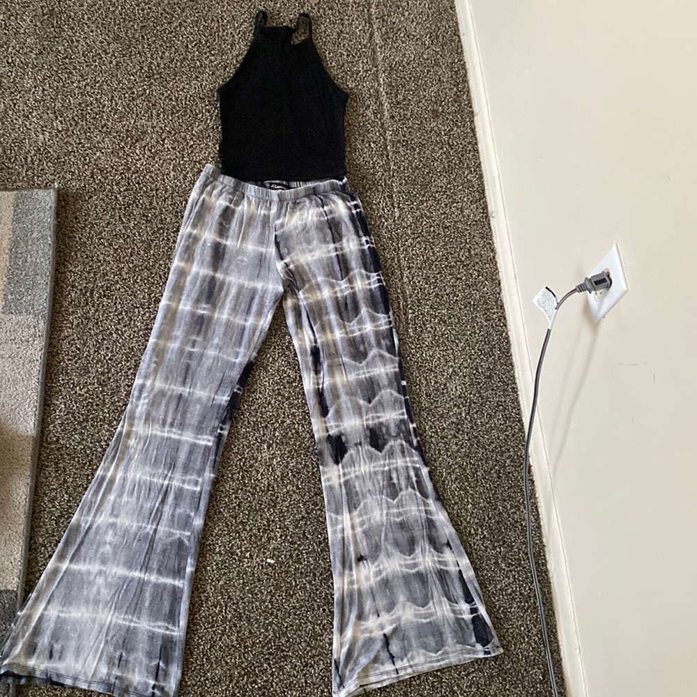 Summer bail bottom outfit